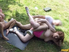 Coche, Garganta profunda, Ffm, Sexo duro, Hd, Dinero, Al aire libre, Coño