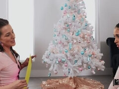 お尻, 茶髪の, キス, なめる, ピアス, オマンコ, 靴下, タトゥー