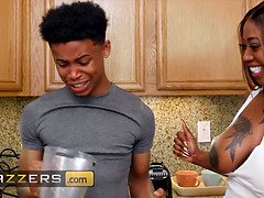 Lil D Pounds Victoria Cakes Until She Squirts