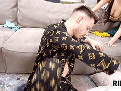 お尻, 美人, フェティッシュ, 女 人男 人, Hd, コキ, タトゥー, 三人