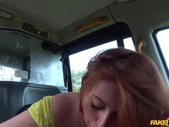 Princess Paris fucks drunk cabbie in the car