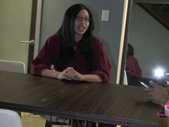 Asiatique, Noire, Club, Gorge profonde, Extrême, Interracial, Rugueux, Suçant