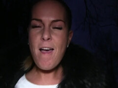 Arsch, Blasen, Stiefel, Braunhaarige, Tschechisch, Milf, Pov, Öffentlich