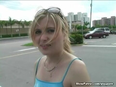 Plage, Tir de sperme, Double pénétration, Faciale, Hard, Réalité, Rousse roux, Nénés