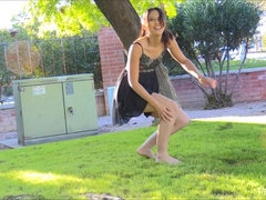 Tanzen, Kleid, Absätze, Masturbation, Orgasmus, Weibliche ejakulation, Spielzeuge, Nass