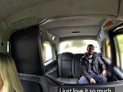 Blond, Moeder die ik wil neuken, Openbaar