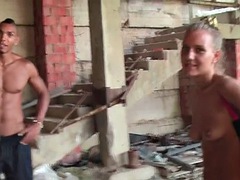 ビキニ, ハードコア, インド人