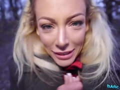 Rubia, Corridas, Corridas faciales, Pajear, Perforación, Pov, Público, Tatuaje