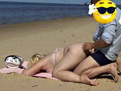 Amateur, Playa, Rubia, Sexo duro, Madres para coger, Al aire libre, Público, Esposa