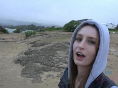 Leie, Blondine, Besamung, Fussjob, Pov, Rasiert, Abendanzug, Titten