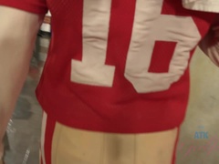 Любители, Ванна, Большая жопа, Блондинки, Джинсы, Мастурбация, Пирсинг, Киски