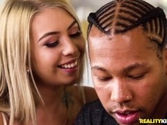 18 jaar, Kont, Grote lul, Zwart, Blond, Hardcore, Interraciaal, Kut duiken