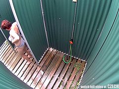 Leie, Vollbusig, Tschechisch, Reif, Pool, Öffentlich, Dusche, Spanner
