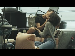 Couple, Éjaculation interne, Doigter, Jeans, Culottes ou slips, Chatte, Tatouage, String