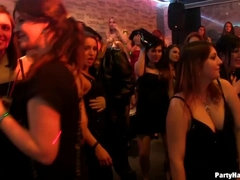 Mamada, Loco, Bailar, Polla, Pajear, Lencería, Chupando, Intercambio de parejas