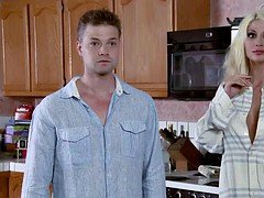 Азиатки, Знаменитости, Втроем, Сиськи