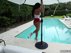 Culo, Morena, Tacones, Jeans, Mamá, Al aire libre, Sexo soft, Apretado