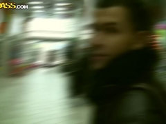 Anal, Morena, Corridas faciales, Dinero, Desnudo, Público, Trio