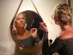 Sucer une bite, Femelle, Branlette thaïlandaise, Embrassement, Mère que j'aimerais baiser