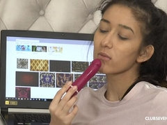 Brunette brune, Club, Européenne, Énorme, Solo, Adolescente, Nénés, Jouets
