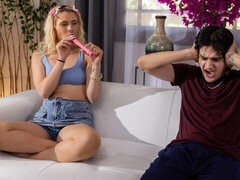 Grote kont, Grote mammen, Blond, Pijpbeurt, Handbeurt, Likken, Masturbatie, Kort haar