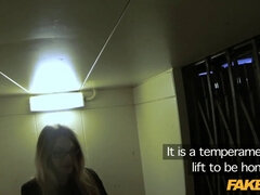 Leie, Blasen, Spermaladung, Schwanz, Hardcore, Polizei, Pov, Uniform