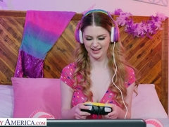 Schlafzimmer, Grosse titten, Blondine, Besamung, Freundin, Lecken, Titten, Netzkamera