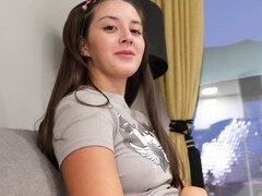 18 jaar, Grote kont, Sperma shot, Sperma in gezicht, Masturbatie, Zusters, Slikken, Taboe