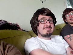 Enthousiasteling, Pijpbeurt, Brits, Europees, Sperma in gezicht, Moeder die ik wil neuken, Realiteit