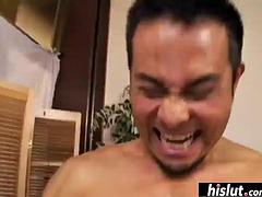 Asiatisch, Tussi, Grosser schwanz, Grosse titten, Spermaladung, Aufs gesicht abspritzen, Behaart, Pov