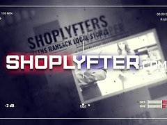 Grote kont, Pijpbeurt, Flexibiel, Hd, Schreeuwen, Tiener, Tieten likken, Uniformpje