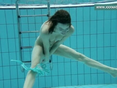 18 jahre, Bikini, Braunhaarige, Hd, Nackt, Öffentlich, Russisch, Unter wasser