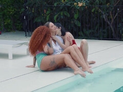 Kont, Grote mammen, Vingeren, Latijnse vrouw, Kut duiken, Tiener, Trio, Tieten likken