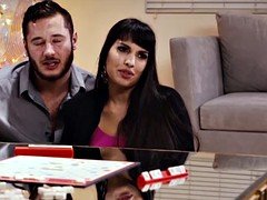 Chica, Corridas, Pequeña