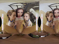 Brunette, virtual-reality, blond