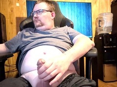Solo, plump, male masturbator