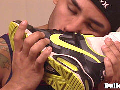 feet fetish hunks cumspray sneaker after intercourse