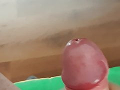 Geil am Schreibtisch abgespritzt