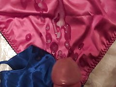 Satin cum