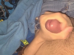 Draining off to a cute jizm stream