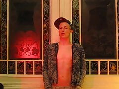 TWINK IS ALWAYS HUNGRY FOR RAW COCK