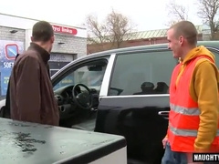 Meaty man-meat parent roll flop with facial cumshot