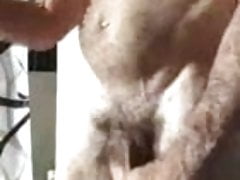 A REAL MUSCLE DADDY