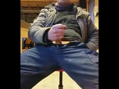 Str8 daddy jerk off in his working place 4