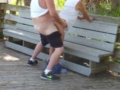 Abuelo y gordito: sexo público con maduros amateurs 3