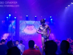 App Model college-aged