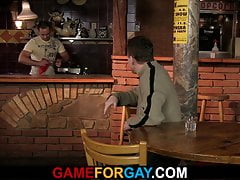 He seduces hetero bartender into sex