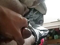ejaculation with sexy sounds sexyyy