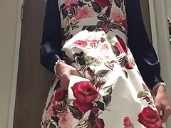 women fitting room