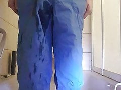 pee in shorts